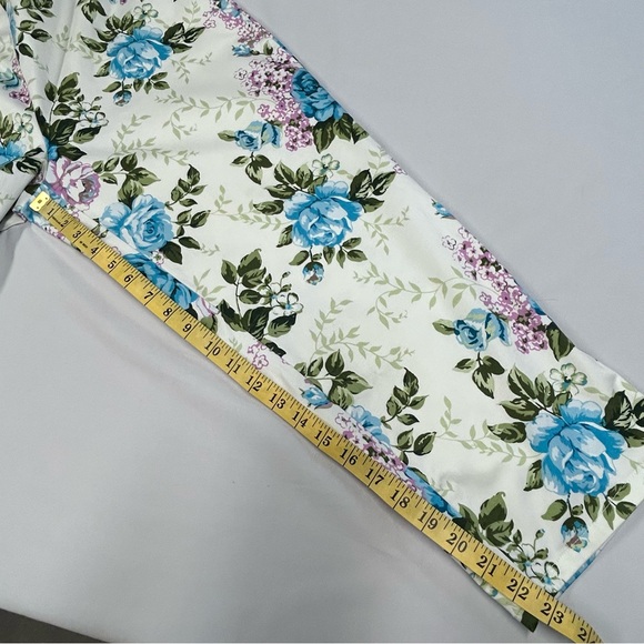 St. Johns Bay Floral Crop Pants Size 14 Cotton Stretch Straight Fairy Bloomcore - Picture 10 of 13